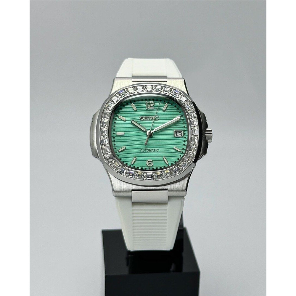 Custom Seiko Mod • Tiffany Diamond Nautilus on White Rubber Strap • 40mm